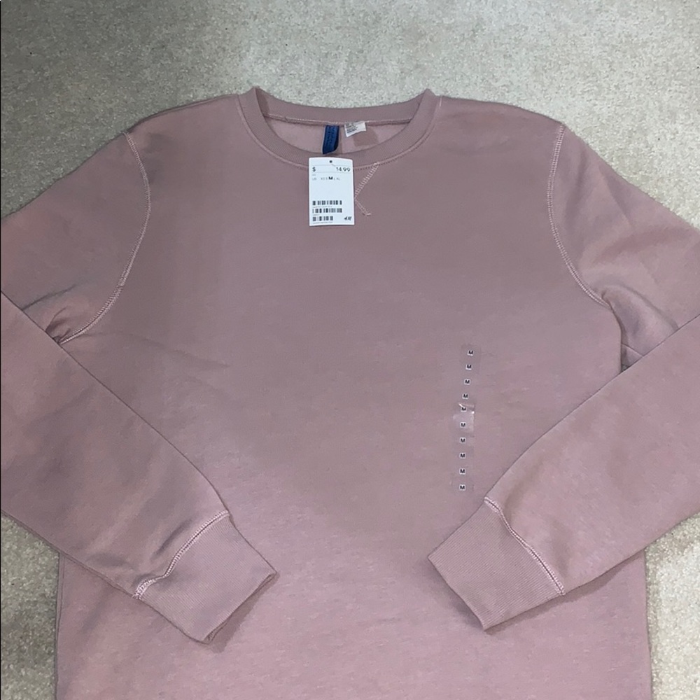 NWT H&M divided Crewneck